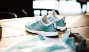 Adidas 環保概念慢跑鞋